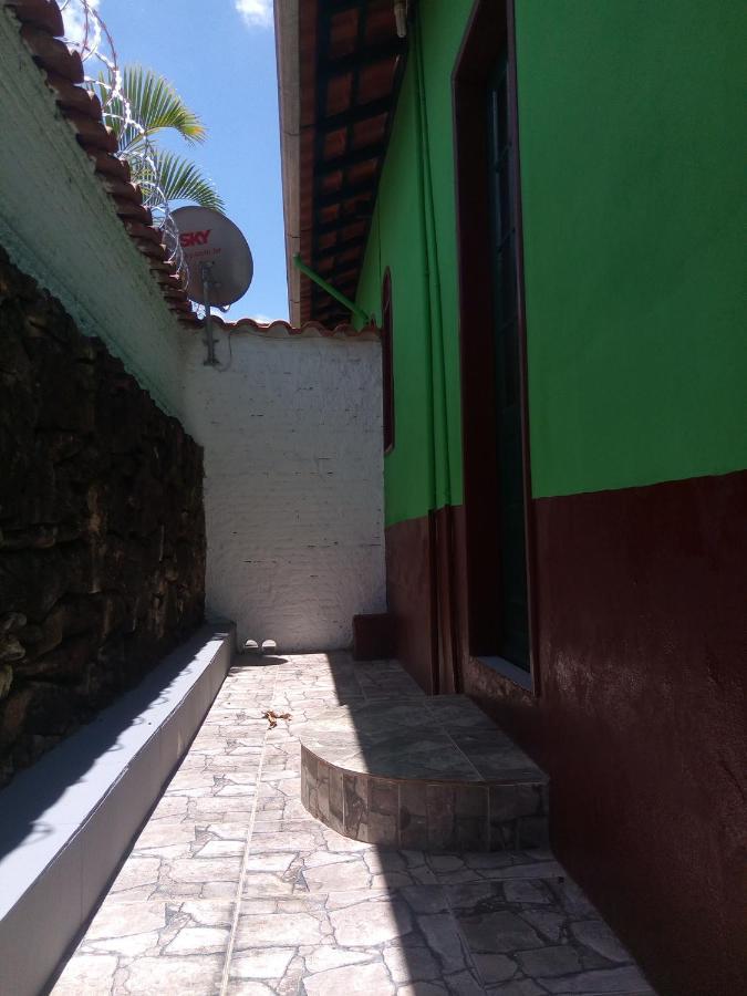 Hospedaria De Heliana ทีราเดนเจส ภายนอก รูปภาพ